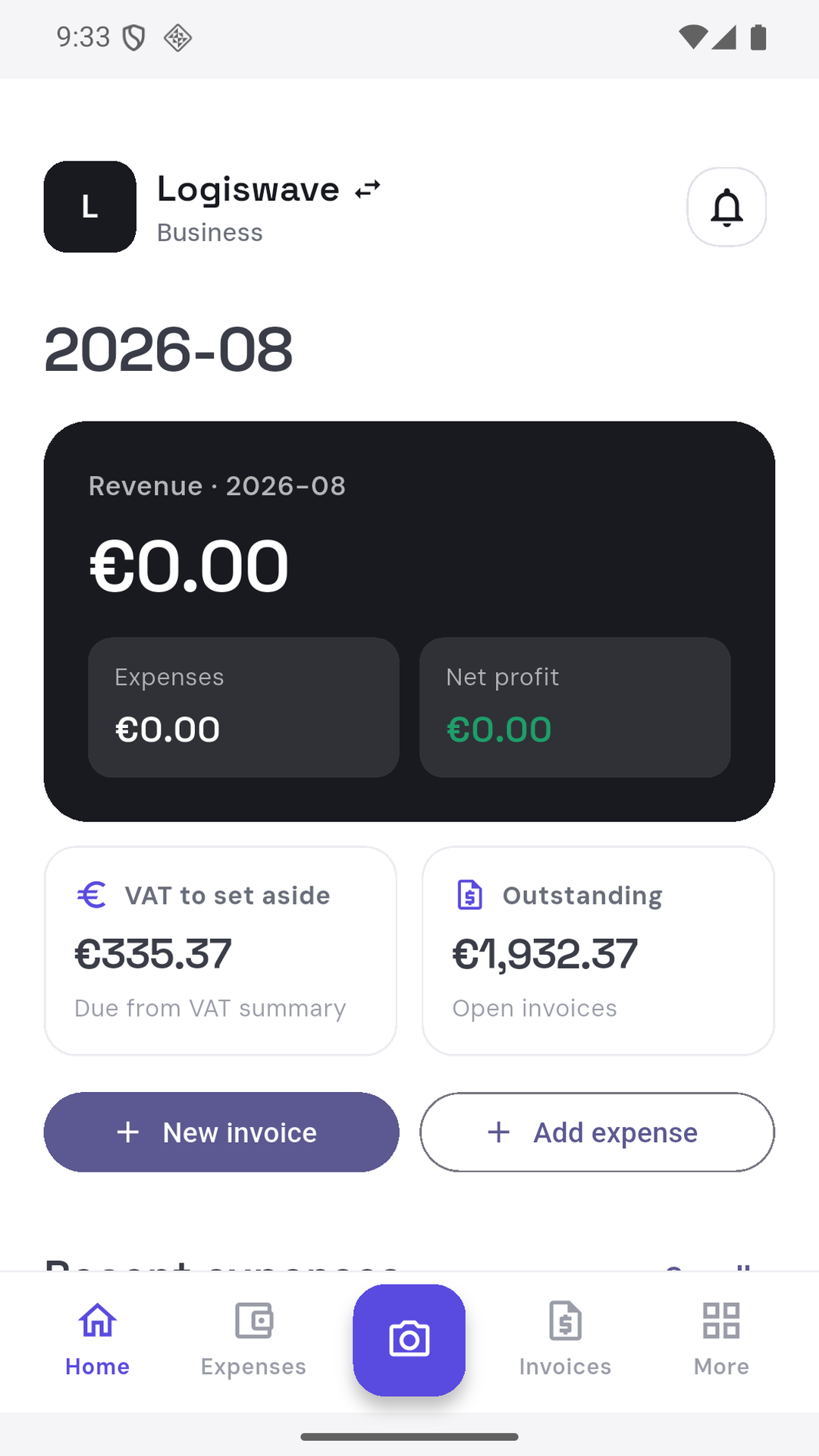 Harbor business dashboard showing revenue, expenses, VAT and outstanding invoices